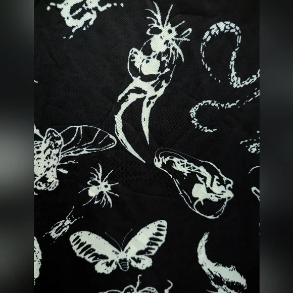 3X Ruched Mini Gothic Motif - Picture 2 of 3